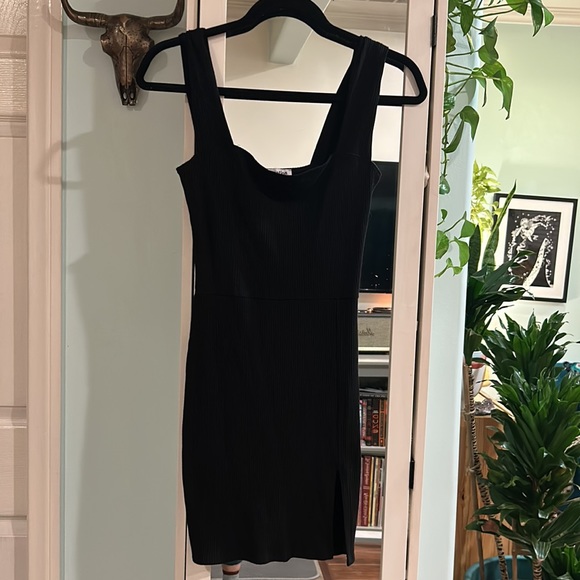 NWOT Reformation Laurena Knit Dress Black Small - Picture 5 of 12